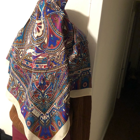 MWOT Club 7 Silk Multi Color Scarf - Picture 1 of 4
